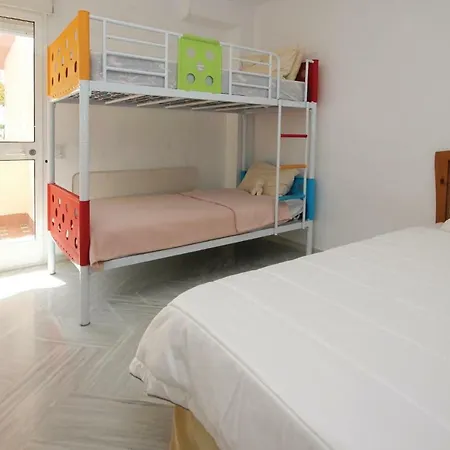 Dom wakacyjny Three-bedroom Holiday In *
