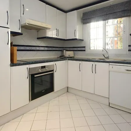 Three-bedroom Holiday In Dom wakacyjny *